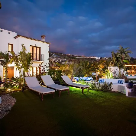With Heated Private Pool And Exotic Garden Tejina de Isora