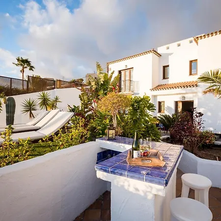 With Heated Private Pool And Exotic Garden