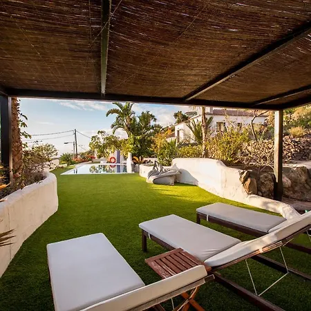 With Heated Private Pool And Exotic Garden فيلة *